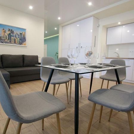 Lviv Center Vip New Building Daire Dış mekan fotoğraf